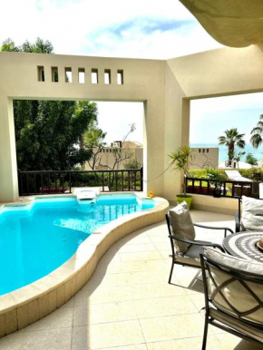 2-Bedroom Private Villa at Cove